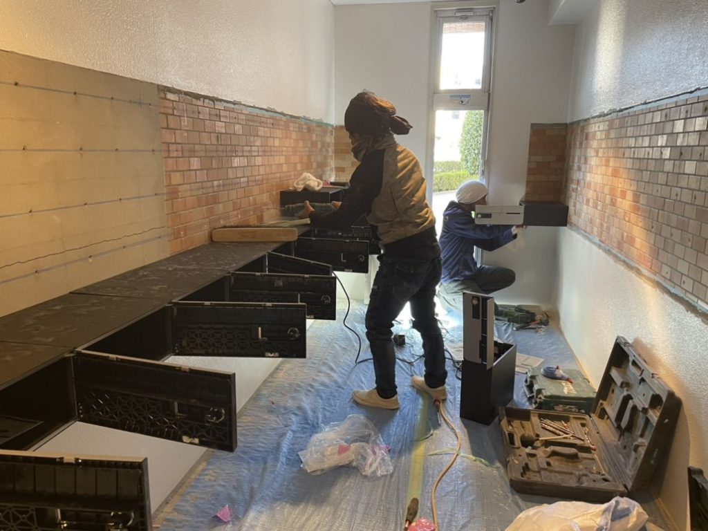 集合ポスト解体・取り付け (4)